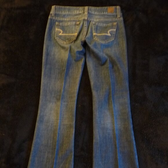 American Eagle Jeans - Picture 5 of 6